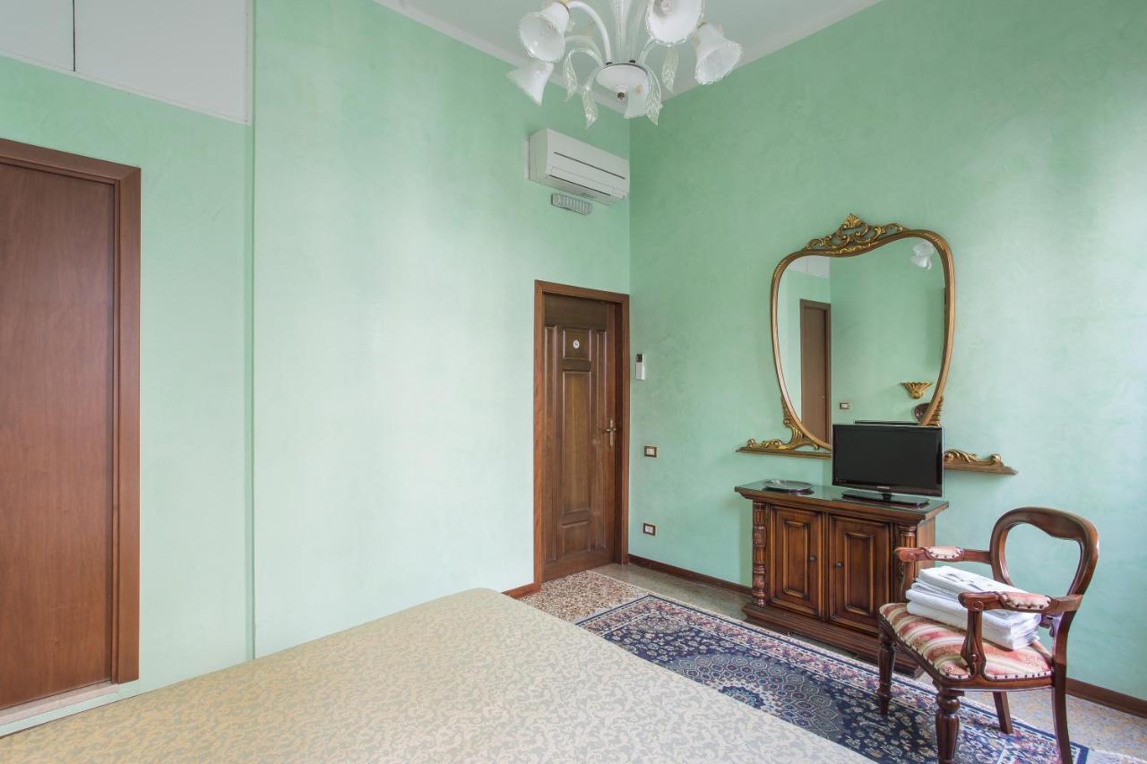 Bb Venezia Bed & Breakfast Exterior photo